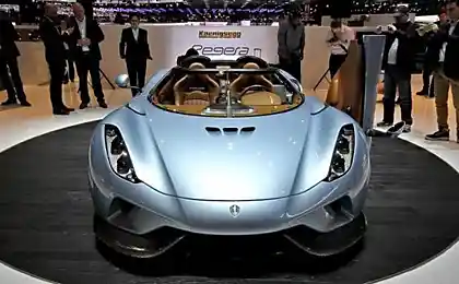 Ошеломительный гибрид Koenigsegg Regera показанный 03/03/15 на моторшоу в Женеве....