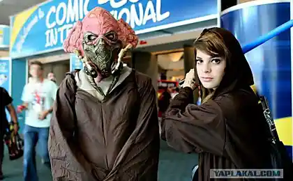 Косплеи на Comicon 2011