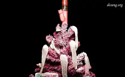 Conceptual Christmas trees (14 photos)
