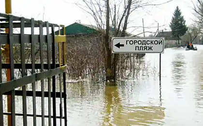 25 смішних фото відпочиваючих, чия відпустка явно вирушала. . й