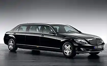 Новый лимузин Mercedes-Benz S 600 Pullman Guard
