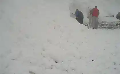 Малость снега нападало (13 фото)