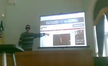 Валяем дурака на нудных заседаниях
