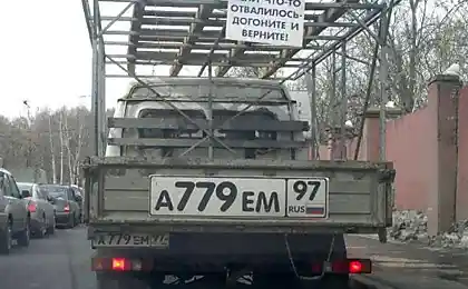 Грузовичек ))