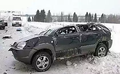 Автомобильная авиакатастрофа (6 фото)