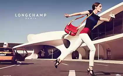 Longchamp: танцуют все!