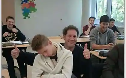 Мой учитель по немецкому.