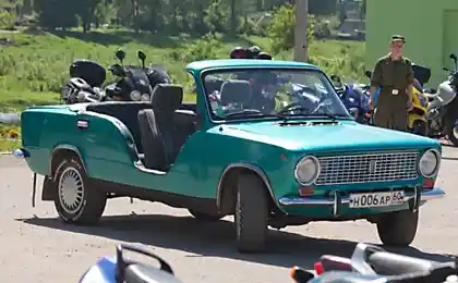 Эволюция АВТОВАЗа: из ведра - в спорткар