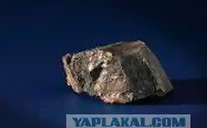 Лунный камень - подделка