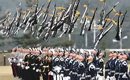 Обезоруживание войск или "Прощай, оружие"