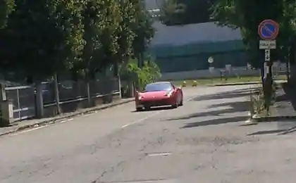 Обкатка новенького Ferrari