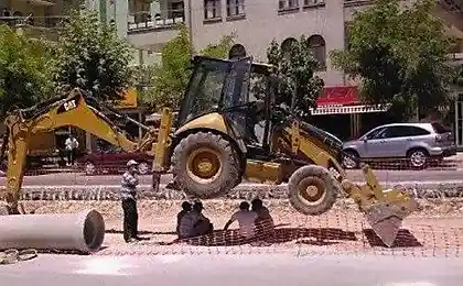 В тіні під трактором