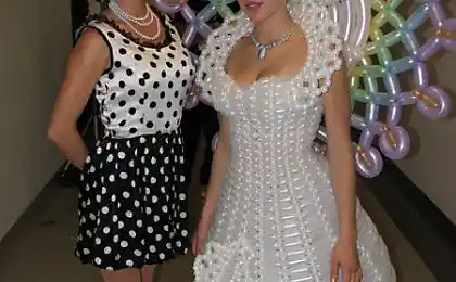 Beads show in China (18 photos)