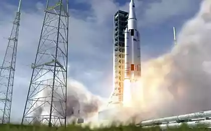 Самая мощная ракета-носитель в мире: видео модели процесса сборки SLS