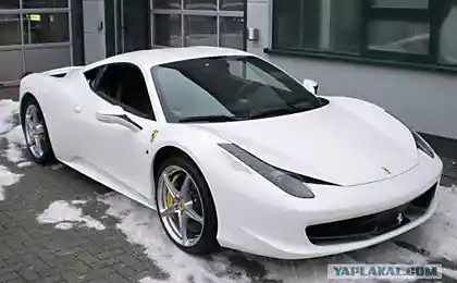 Ferrari в камуфляж