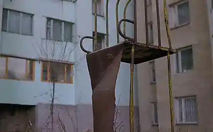 Горки нашего двора (14 фотографий)
