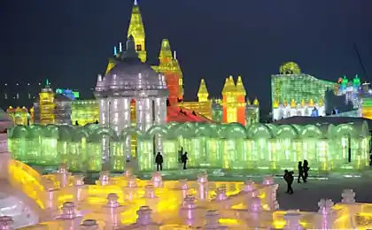 Фестиваль льоду та снігу (9 фото)