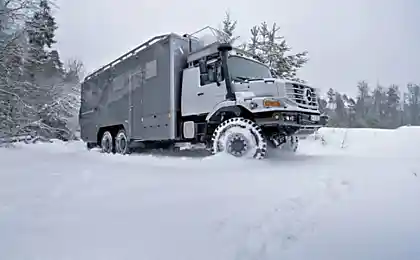 Mercedes Zetros 2733 A 6x6