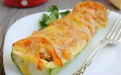 Лодочки из кабачка с мясом