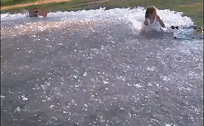 Сливаем воду весело
