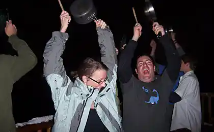 20 + muy inusuales tradiciones de Año Nuevo de todo el mundo!