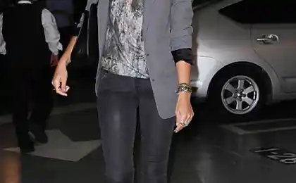 Leggings - simply irreplaceable thing in the concrete jungle