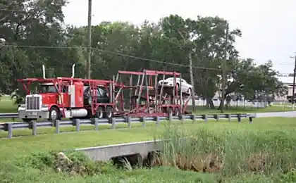 Як зробити два автомобілі