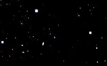 Відстань від Earth до Moon (1 довге зображення)