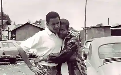 15 most adorable photos of Barack and Michelle Obama
