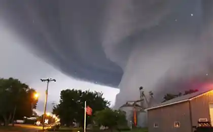 Торнадо в Айова (Iowa) 16 фото