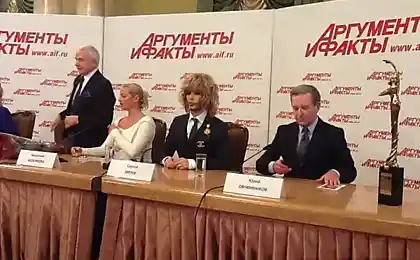Прес-конференція прихильників безвізового режиму