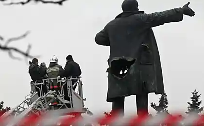 1 апреля в Санкт-Петербурге (7 фотографий)