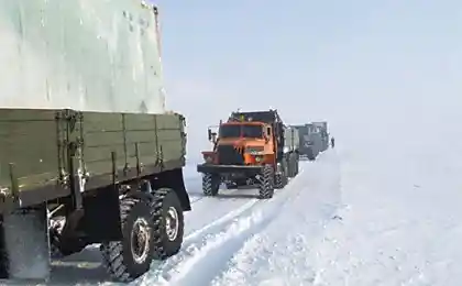 Северные дороги: доехать и остаться вживых (19 фото)