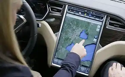 Tesla-S - самый навороченный чехол для планшета