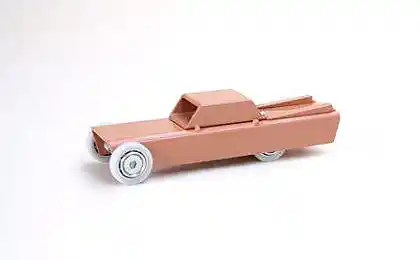 Steel Toys (24 photos)
