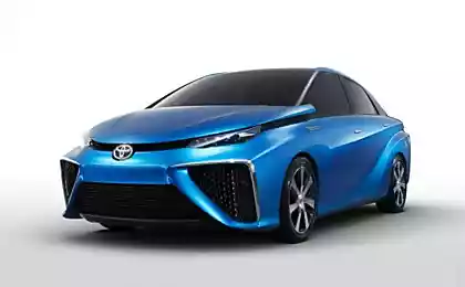 Водородная Toyota появится к 2015 году