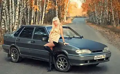 Девушки и тюнингованные авто из России