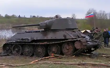 На озері знайдено Т-34 Другої світової війни