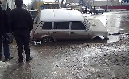 Нива и яма в Сызрани