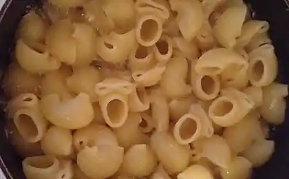 Моя вушка була закладена кришкою, але зберігала варіння.