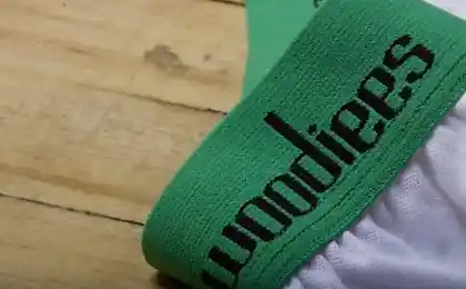 Woodiees: los hombres de la ropa de madera. De hecho.