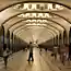 Иностранная туристка в Московском метро