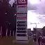 Топливный кризис (2 фото)