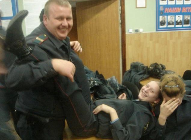 Моя милиция меня бережет, часть 2