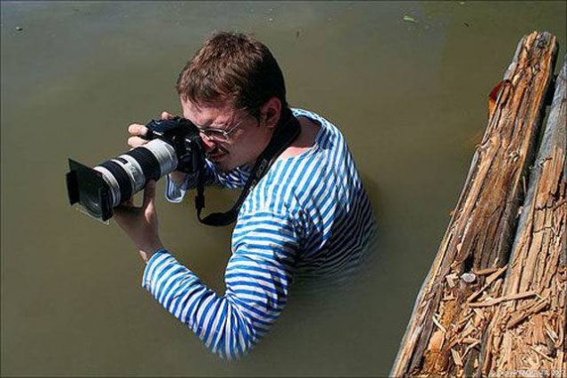 搞笑摄影师拍照姿势图图片
