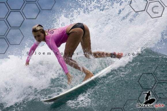 Alana Blanchard - самая горячая серфенгистка в мире