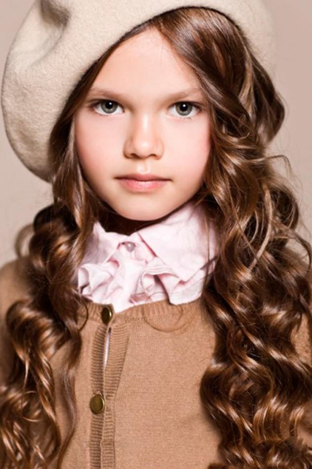 10 Most Beautiful Child Models Which Contain Their Parents Page 1