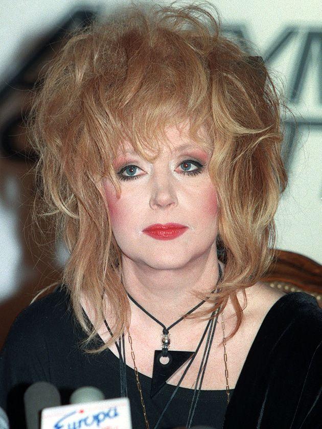 How to change the way of Alla Pugacheva In 1976 and 2015,. Page 1