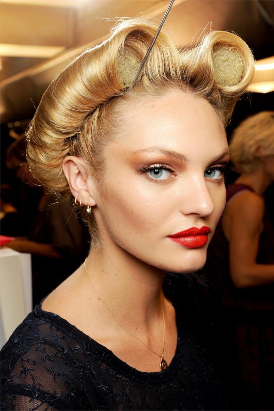 Makeup Candice Swanepoel. Page 1