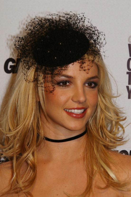 Makeup Britney Spears. Page 1